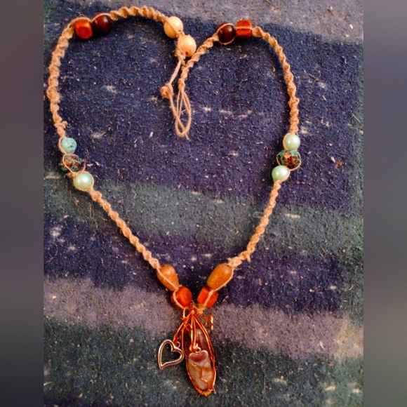 Valentines 💝 hemp necklace with beaded heart ❤️ charms, purple tiger toothstone - Picture 1 of 3